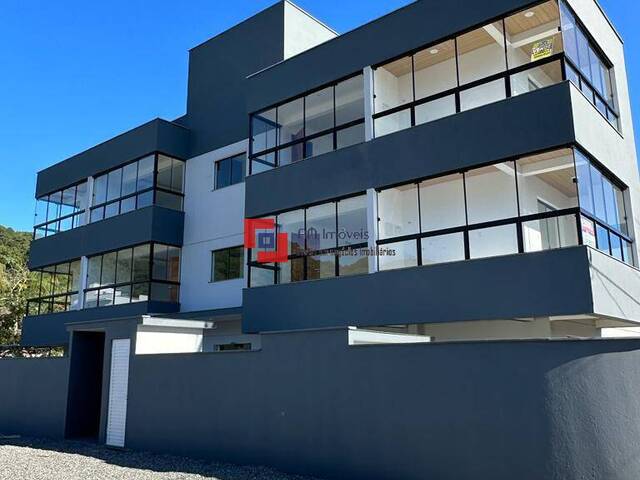 #16 - Apartamento para Venda em Joinville - SC - 1