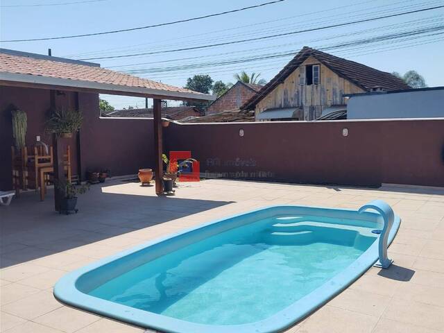 #56 - Casa para Venda em Joinville - SC